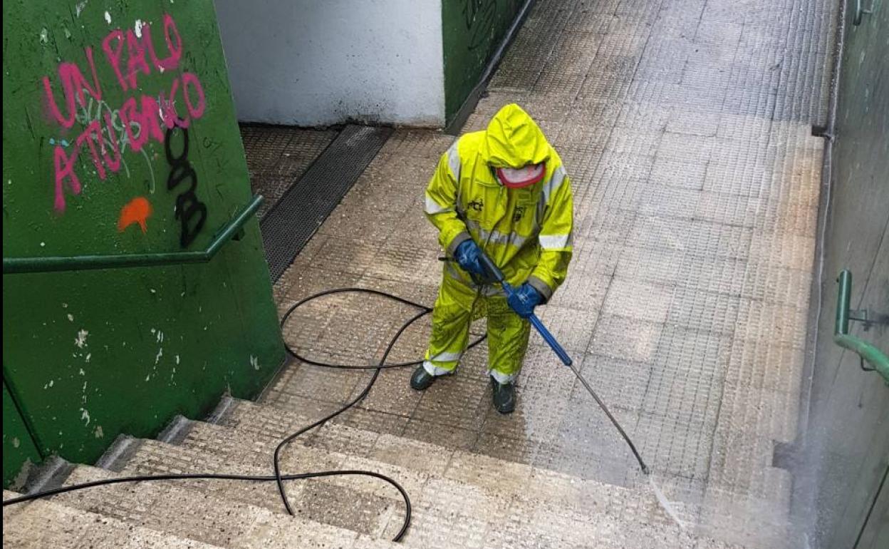 La limpieza es uno de los servicios que debe mejorar en Llodio. 