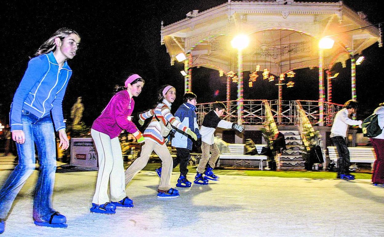 La pista de patinaje regresará a su exitosa ubicación original en el kiosko de La Florida coincidiendo con el bicentenario del parque.