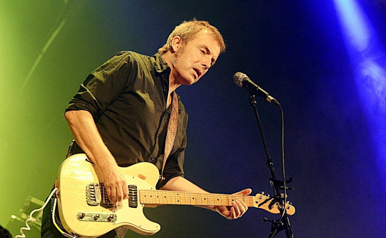 Hendrik, lacónico por su sangre teutona.