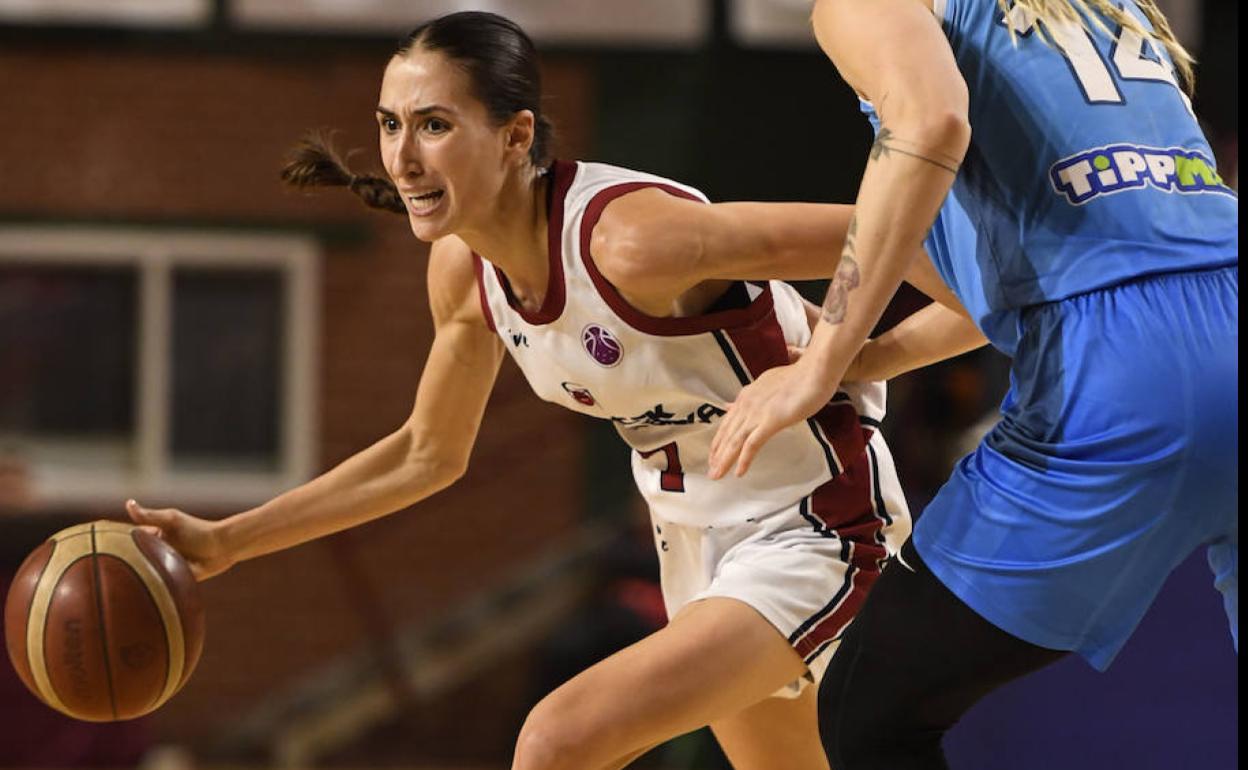 Belén Arrojo, en un partido de la pasada temporada.