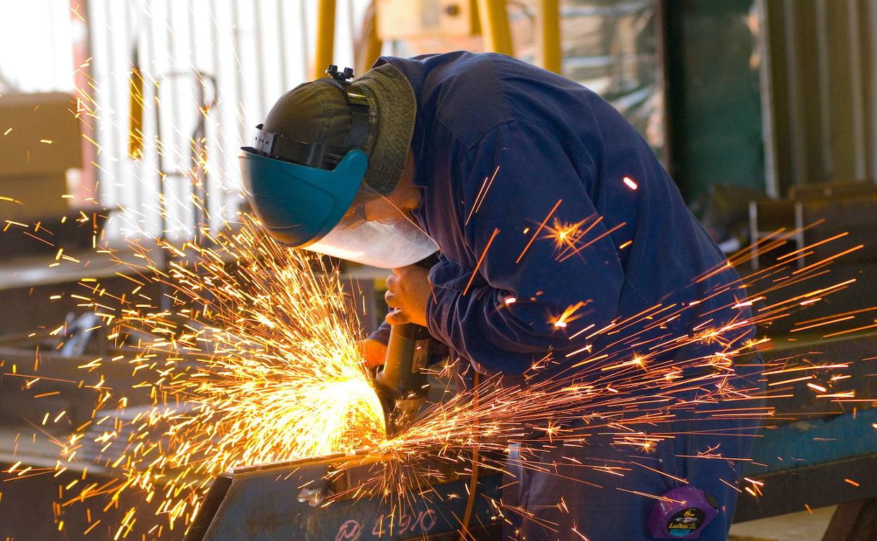 La afiliación de extranjeros a la Seguridad Social en Euskadi roza el récord histórico