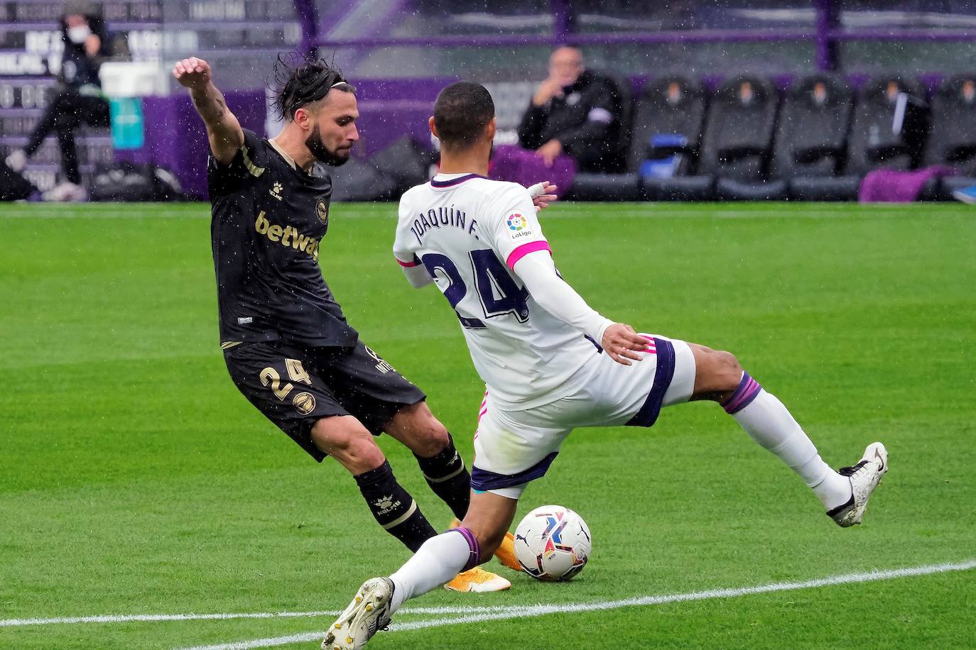 Fotos: El Valladolid-Alavés, en imágenes