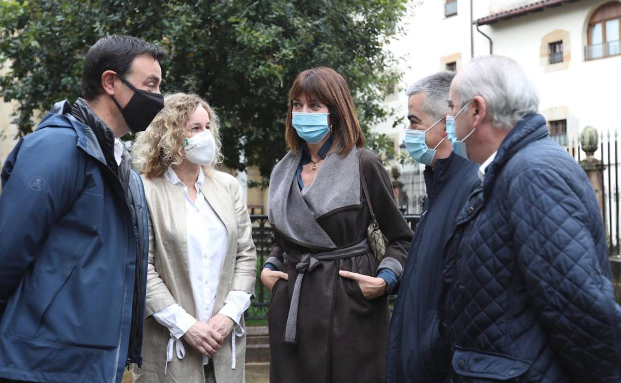 Acto del PSE en la Casa de Juntas de Gernika. 