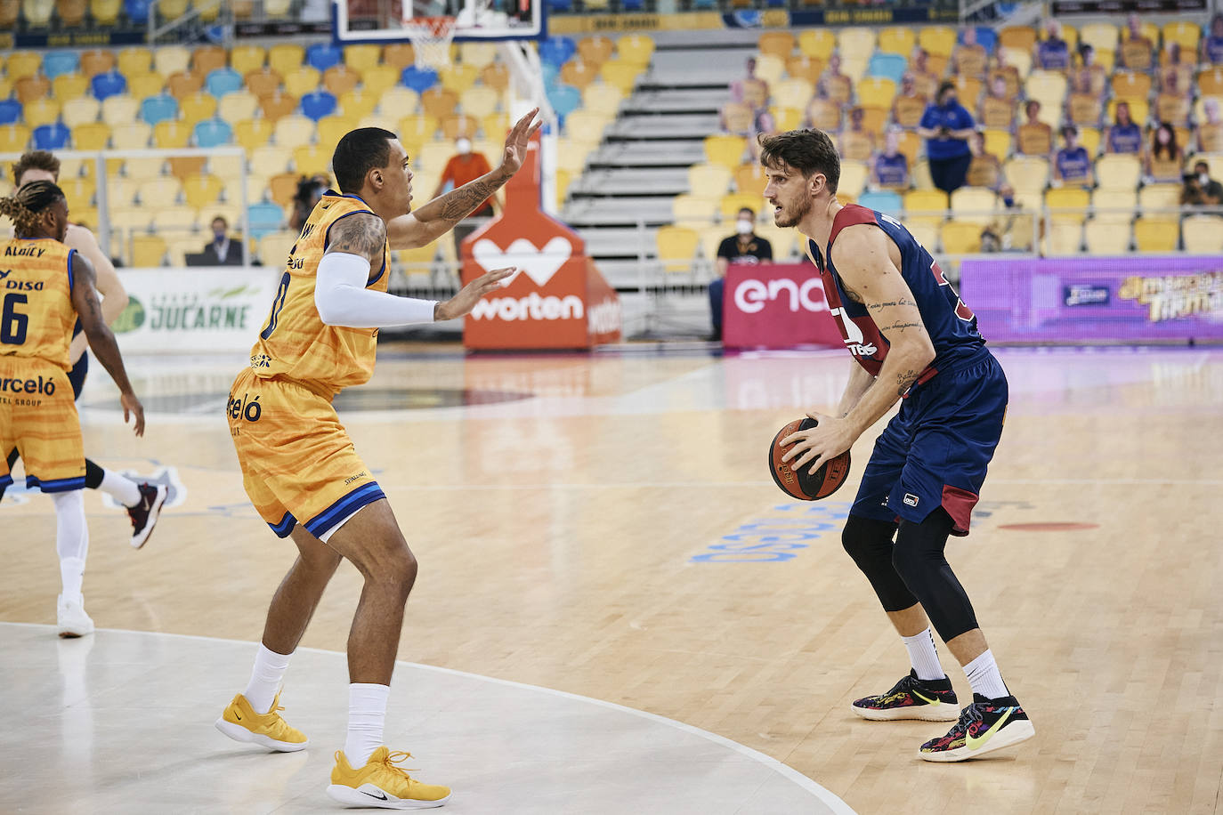 Fotos: El Herbalife Gran Canaria - TD Systems Baskonia de la Liga Endesa, en directo