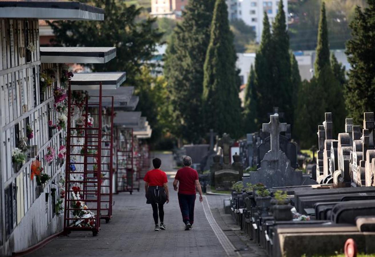 Cementerio de Derio en el Día de Todos los Santos