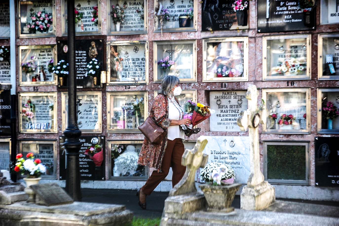 Cementerio de Portugalete, día de todos los santos de 2020, en estado de alarma por Coronavirus.