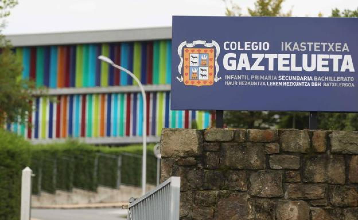 La familia de la víctima de abusos en Gaztelueta pide formalmente el ingreso en prisión del profesor