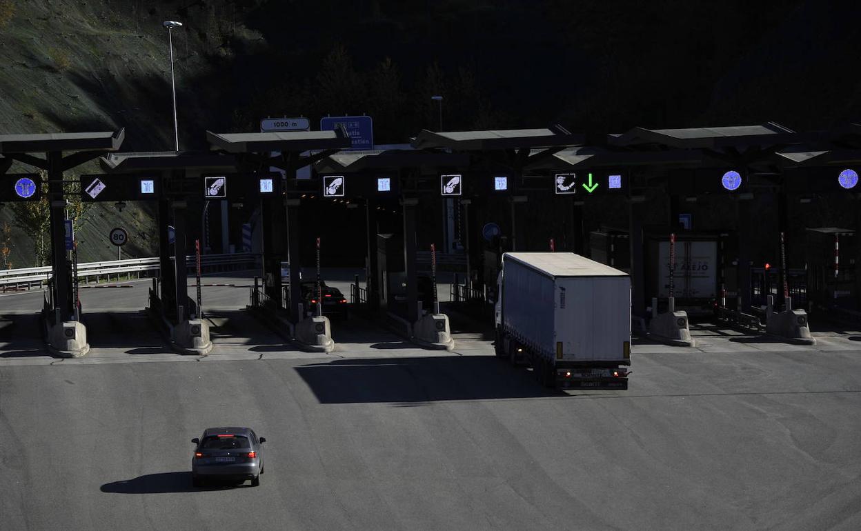 Peaje de la Variante sur de la Supersur.