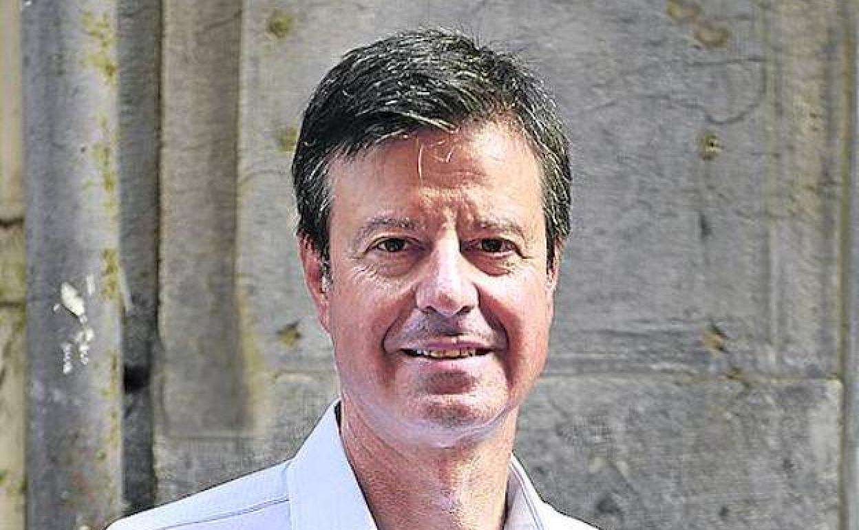 Boni, el hostelero bilbaíno al que la Policía le prohíbe vender cafés para llevar