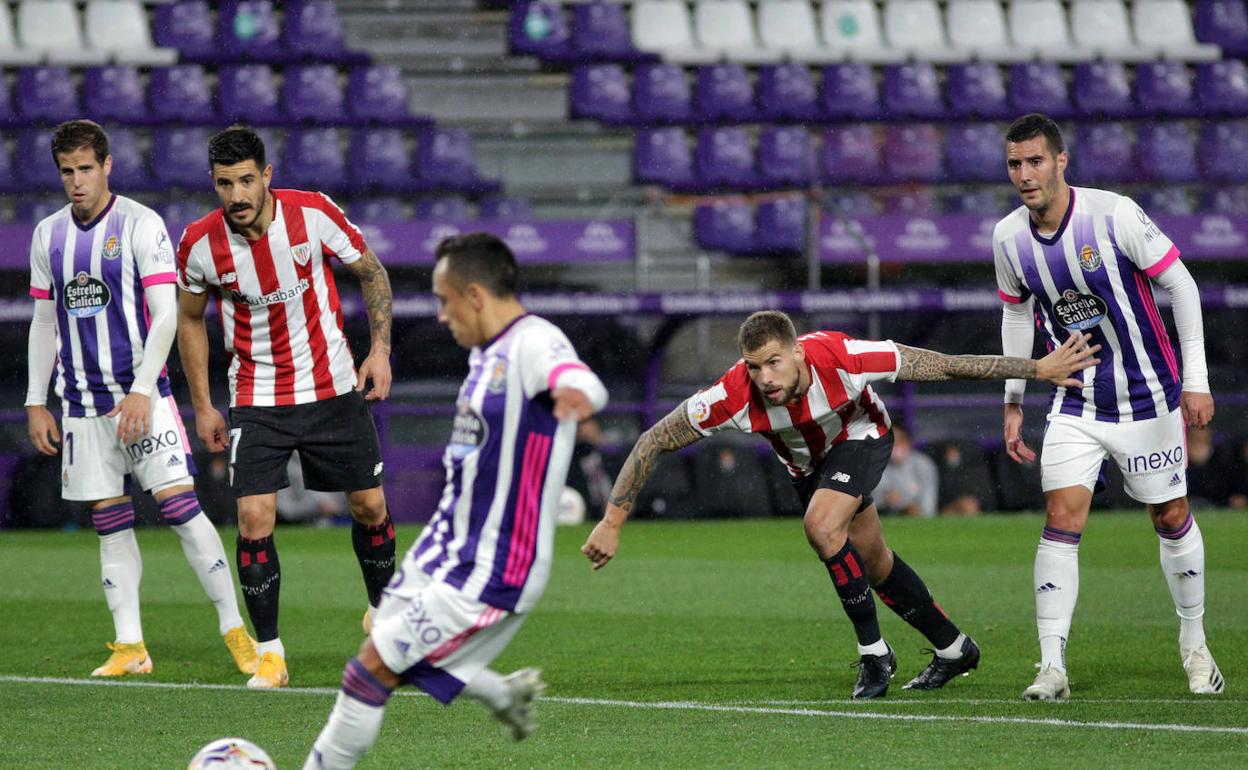 Vídeo resumen y goles del Valladolid - Athletic | Liga 2020-21