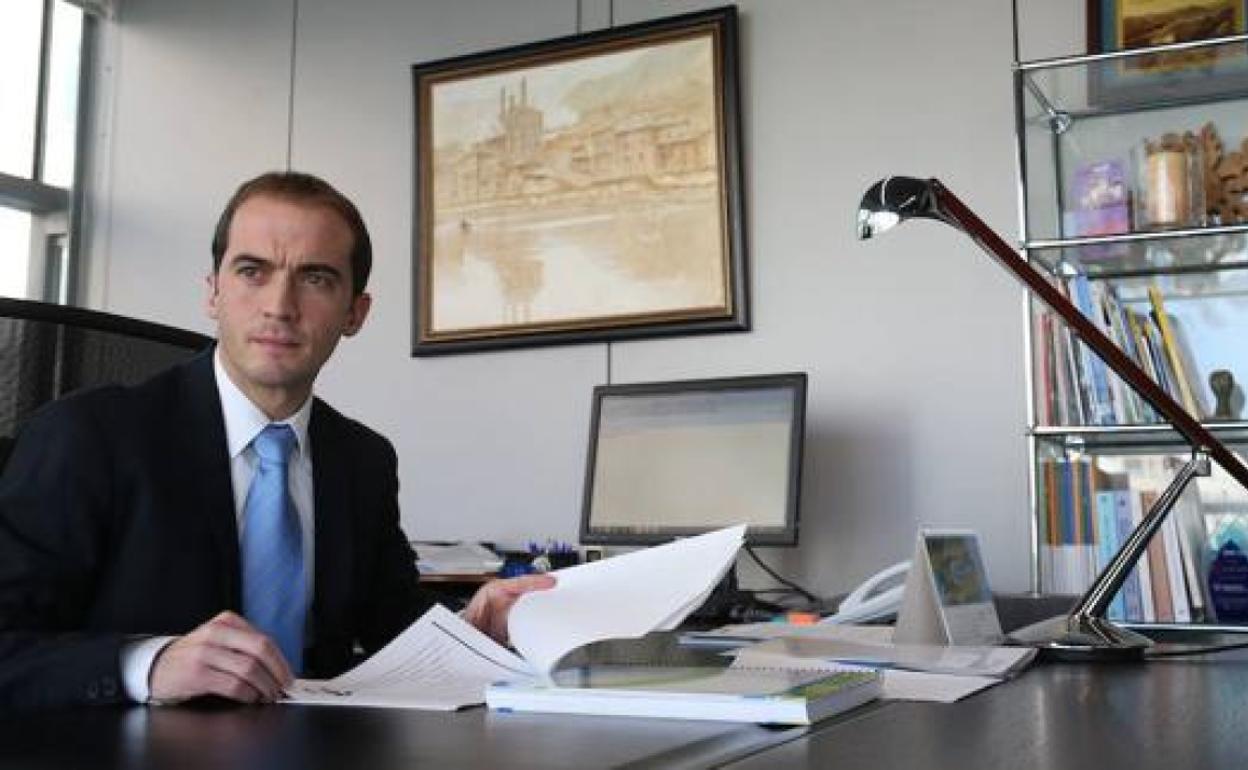 Íñigo Ansola, director del EVE.