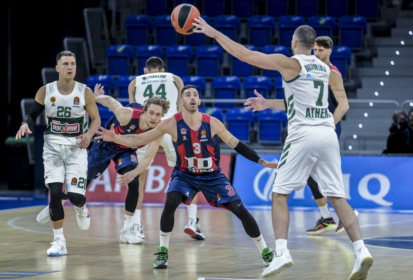 Fotos: El Baskonia-Panathinaikos, en imágenes