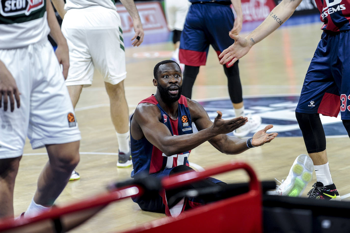 Fotos: El Baskonia-Panathinaikos, en imágenes