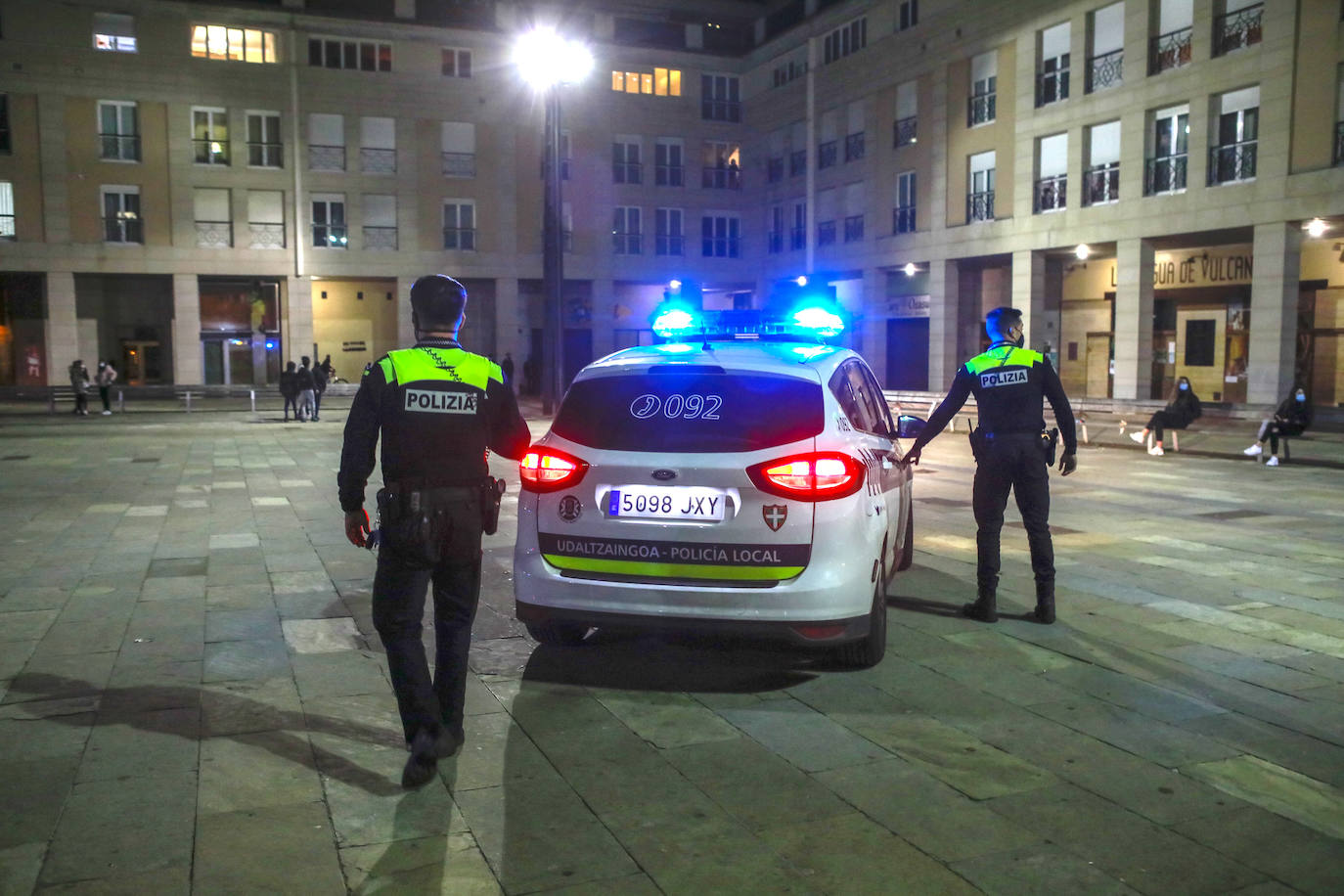 Fotos: Impiden una macroquedada para pegarse