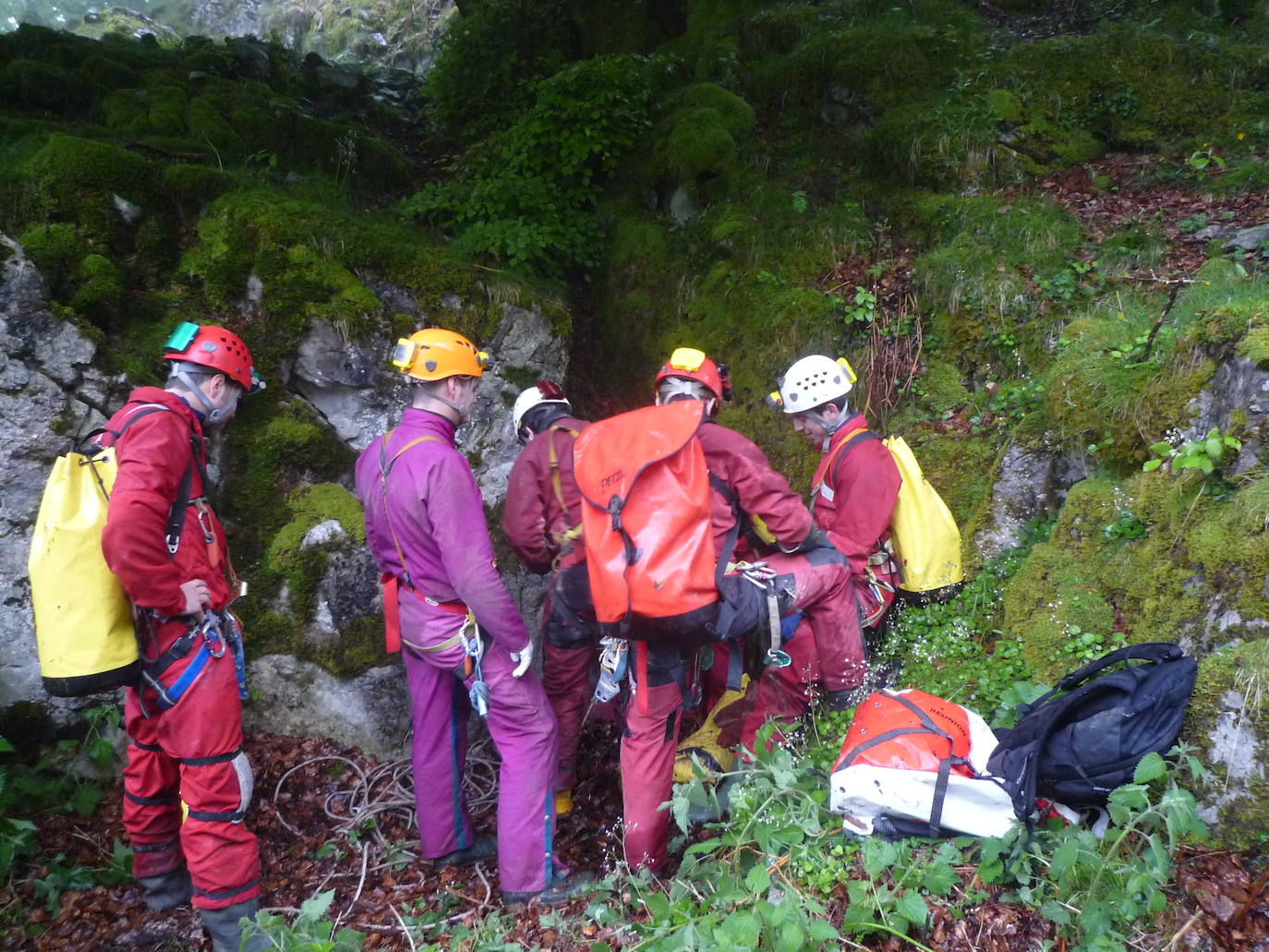 Fotos: Los entresijos de la cueva de Mairuelegorreta