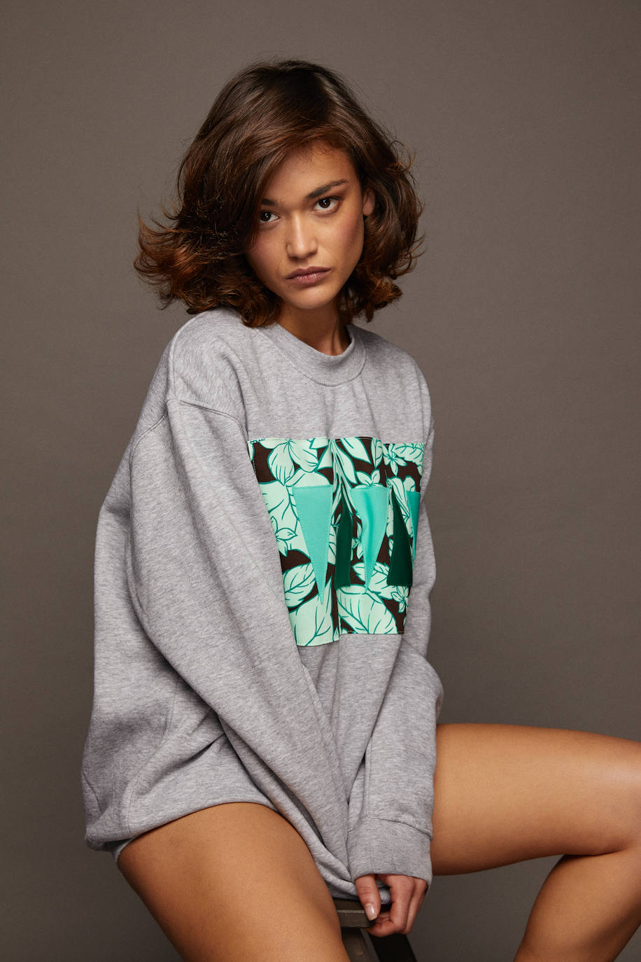 Fotos: Las sudaderas más originales del momento son vascas, cuestan menos de 60 euros y las firma Eder Aurre