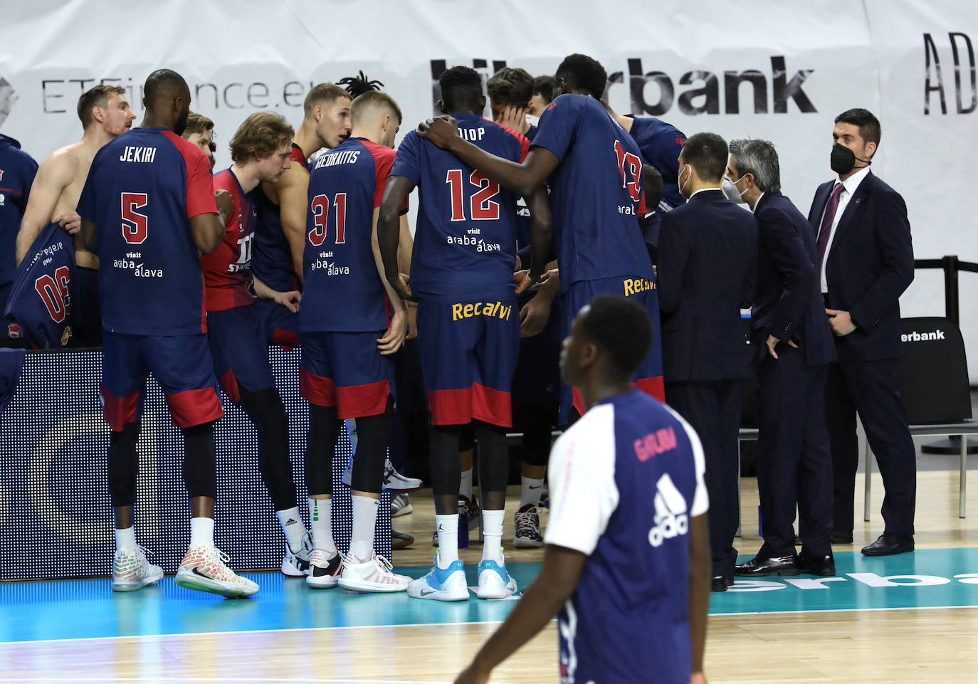 Fotos: Las imágenes del Real Madrid-Baskonia