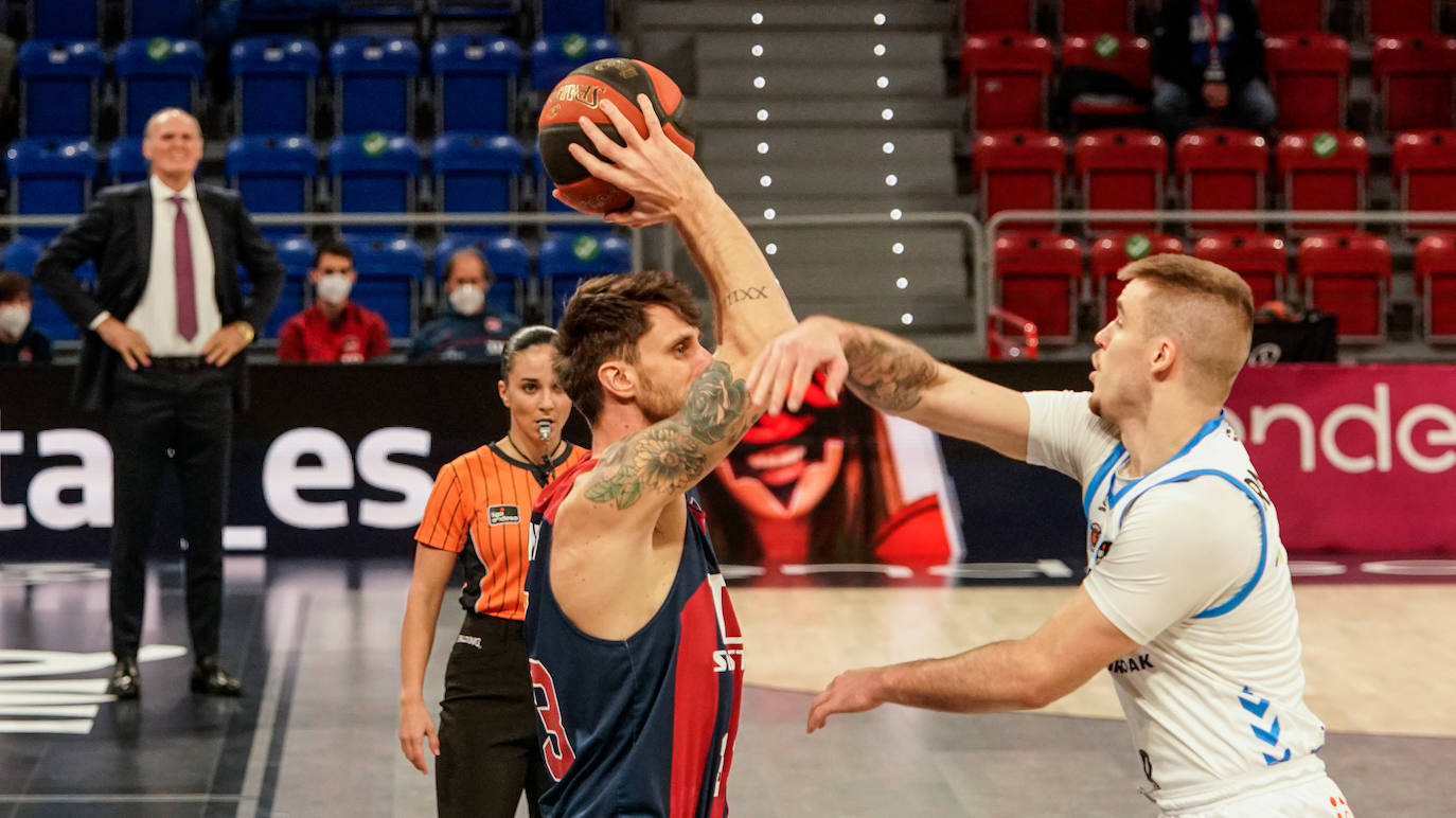 Fotos: TD Systems Baskonia - Gipuzkoa Basket, en imágenes