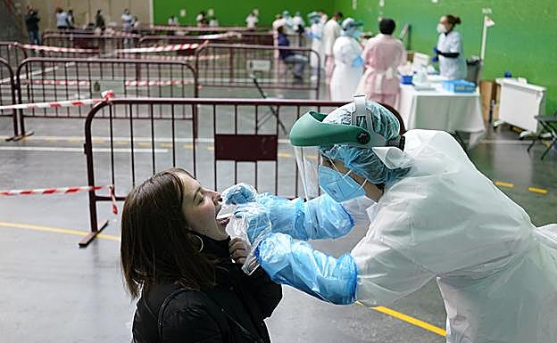 Última hora del coronavirus en el País Vasco: La transmisión vuelve a crecer en Euskadi en vísperas de relajarse las limitaciones