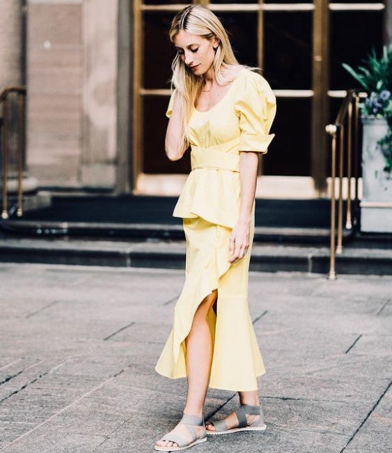 Fotos: Pantone desvela el color del 2021 y así lo veremos en los comercios vizcaínos