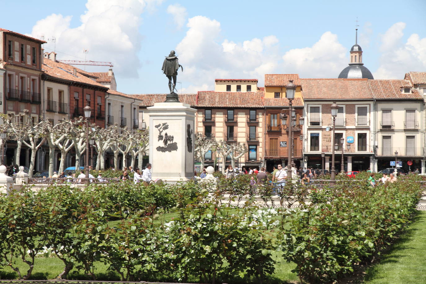 Plaza de Cervantes (Alcalá de Henares, Madrid) 