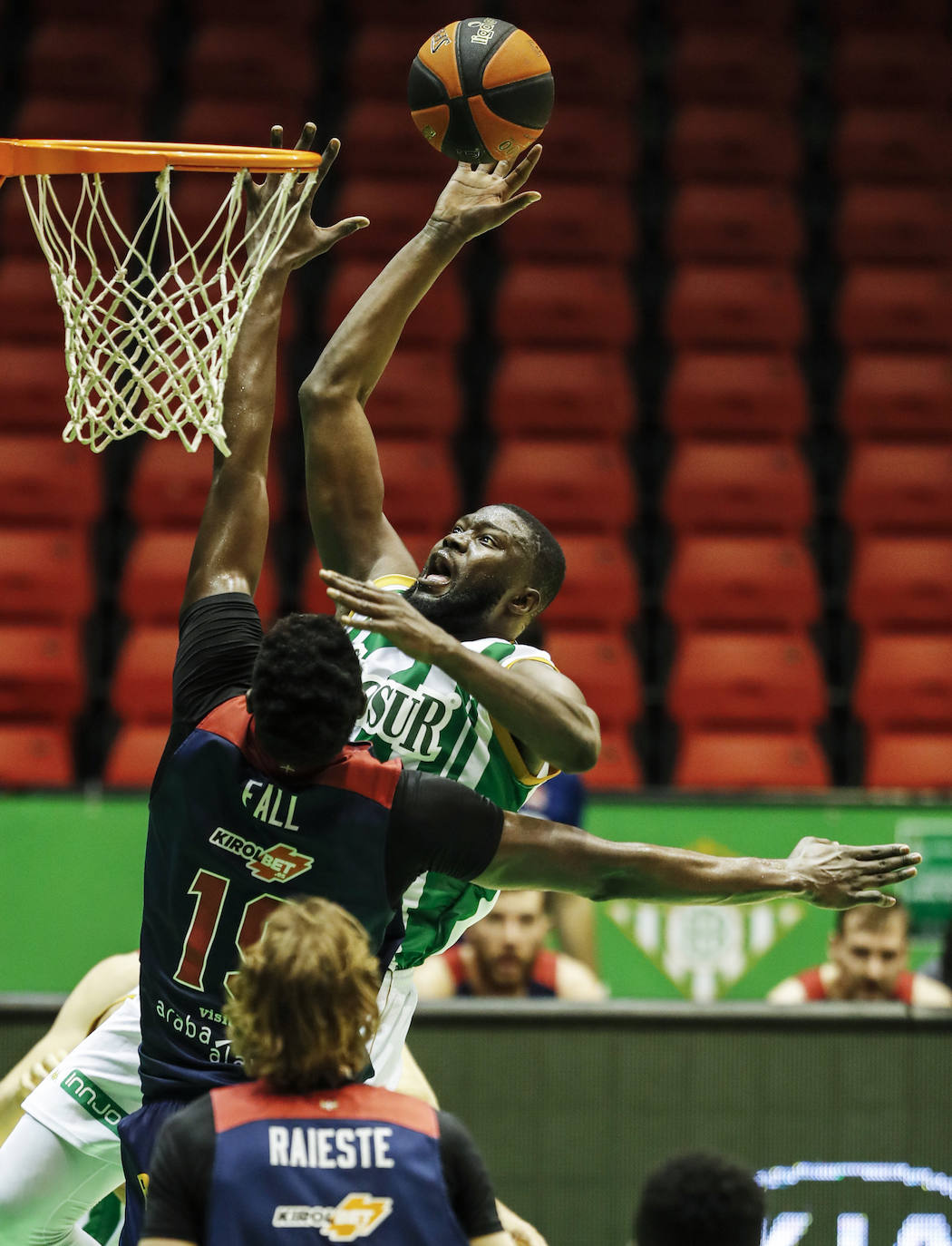 Fotos: Las imágenes del Real Betis-Baskonia
