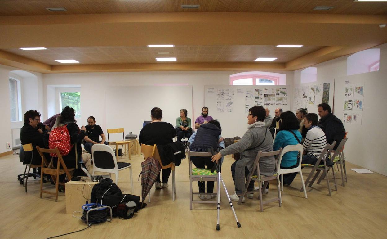 Una asamblea celebrada en Llodio, 