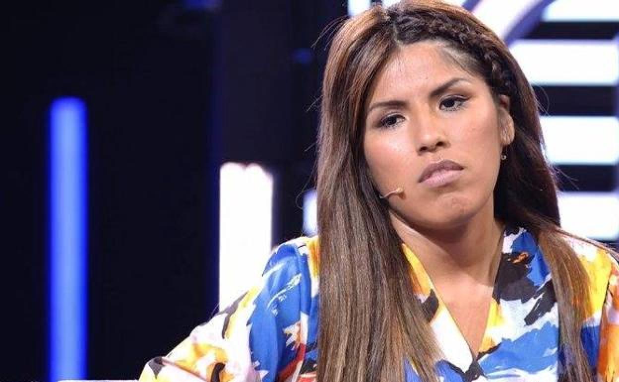 Isabel Pantoja e Isa Pantoja: El duro reencuentro de Isa Pantoja con su madre en Cantora: salta la valla y sale llorando