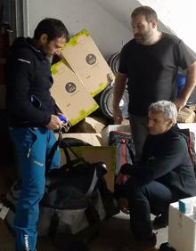 Imagen secundaria 2 - Alpinismo: 400 kilos de comida, otros 400 de material... todo listo para la expedición de Txikon en el Manaslu