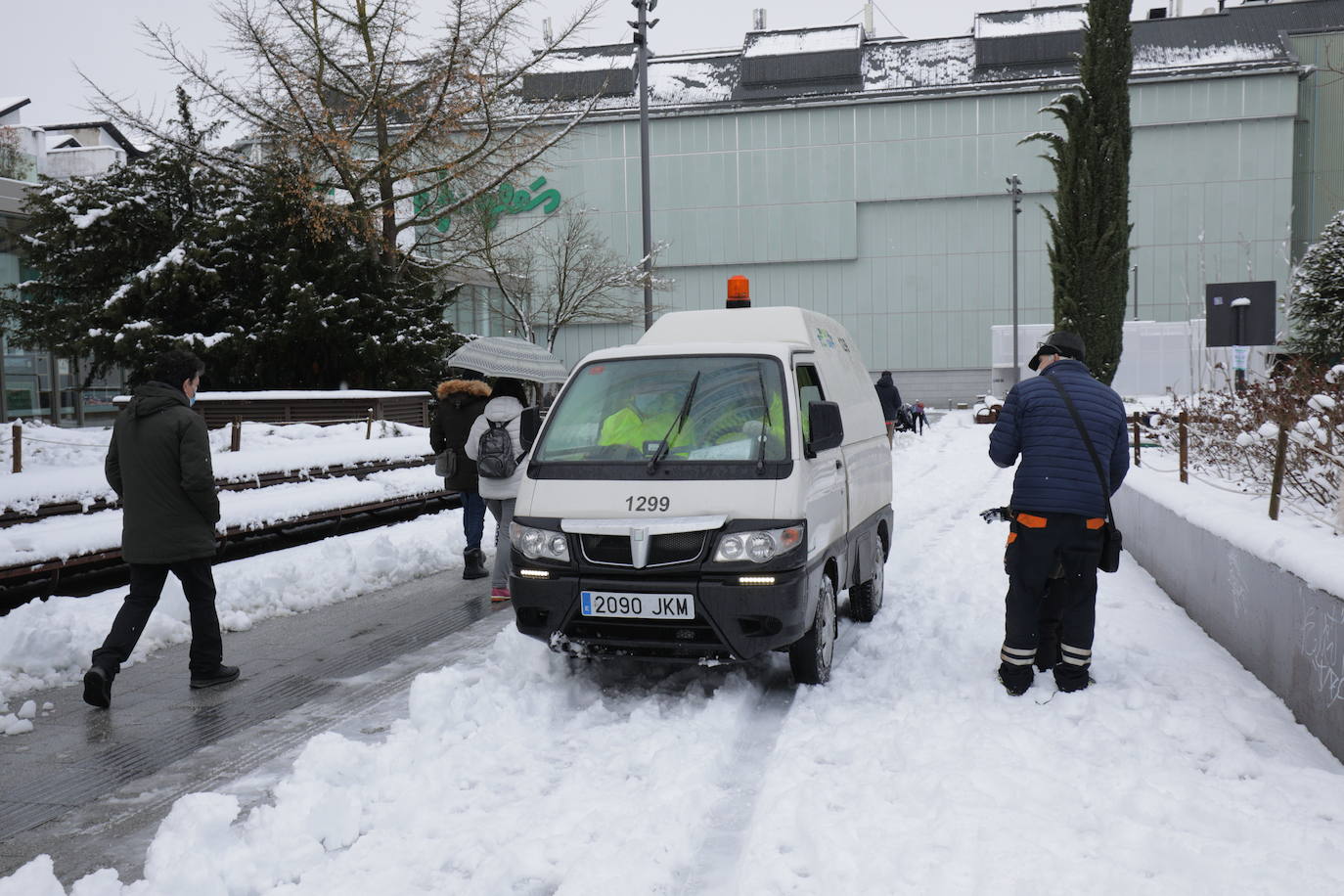 Fotos: Vitoria se divierte en la nieve