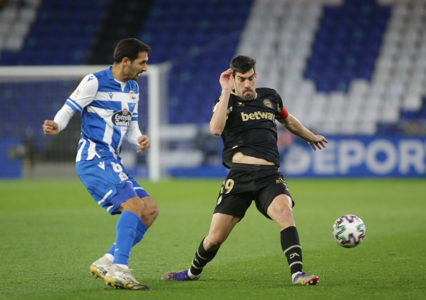 Fotos: Las imágenes del Deportivo - Alavés de Copa