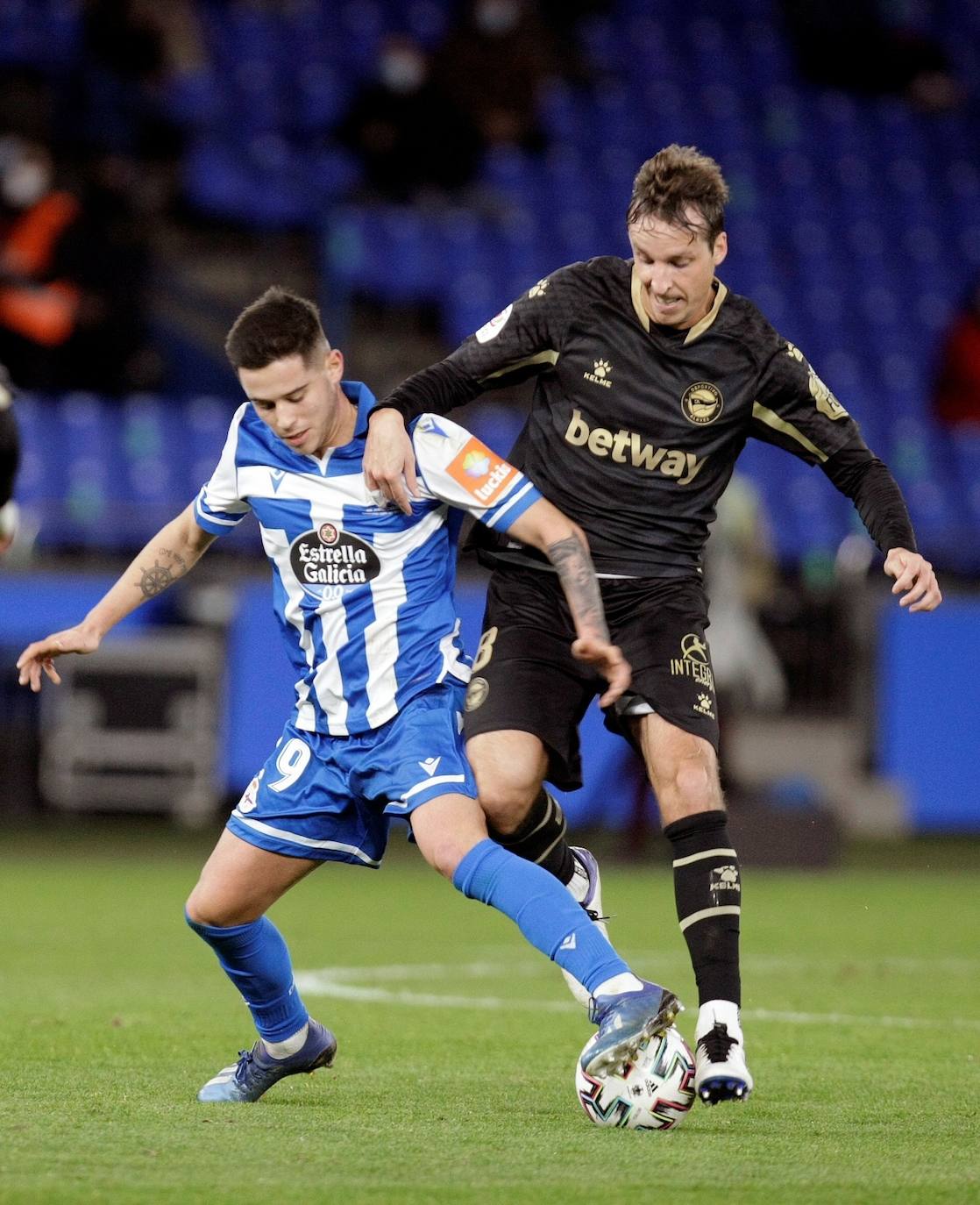 Fotos: Las imágenes del Deportivo - Alavés de Copa