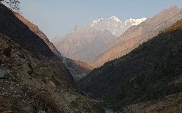 Primeras nieves perpetuas. En la imagen, una montaña de más de seis mil metros de altitud. 