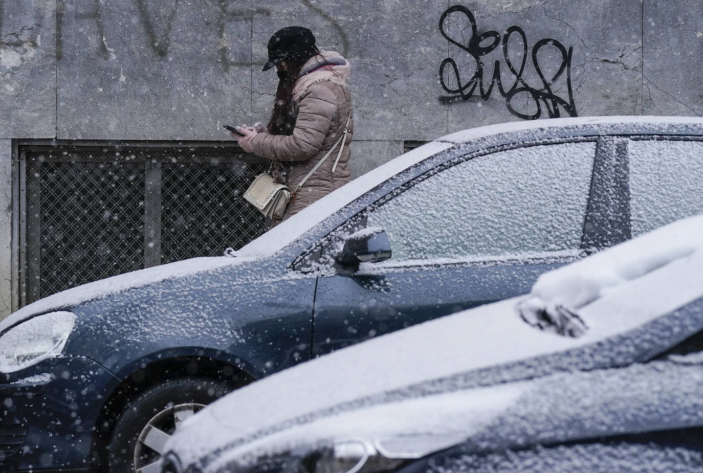 Fotos: Álava se prepara para otra jornada de nieve