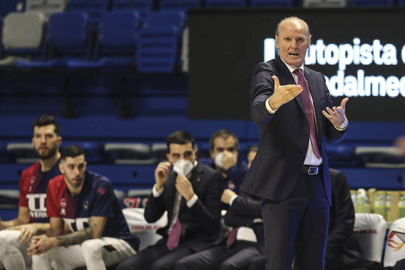 Fotos: Las imágenes del Unicaja - Baskonia