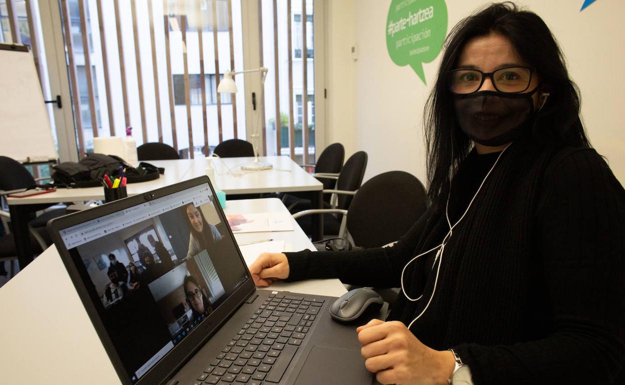 Ainara Zabala, técnica del Servicio de Promoción Económica y Empleo de Getxo.