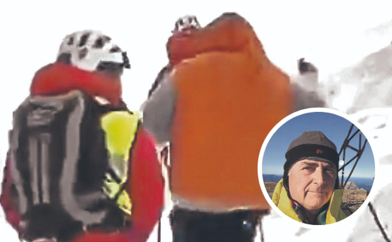 Galilea, de naranja, tras ser rescatado por la Ertzaintza en Navidad y en la cima del Gorbea. 