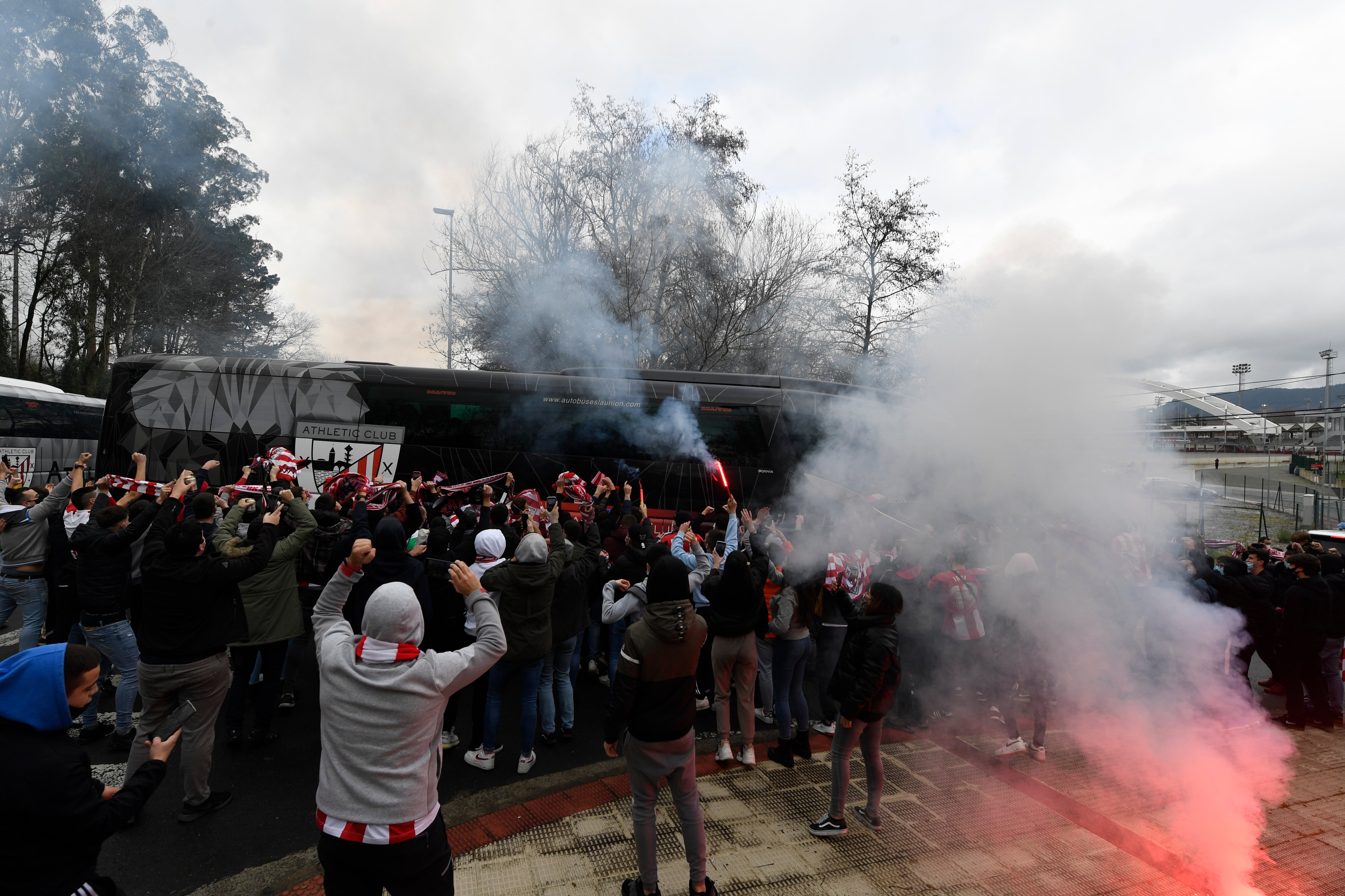 Fotos: Recibimiento al Athletic en Lezama