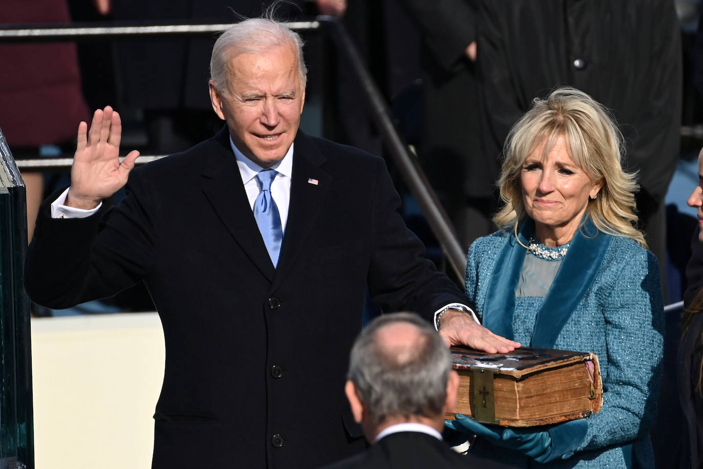 Joe Biden, presta juramento como el 46 ° presidente de los Estados Unidos.