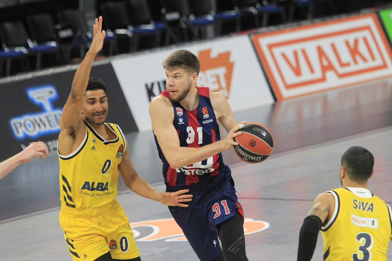 Fotos: Las imágenes del Baskonia - Alba Berlín