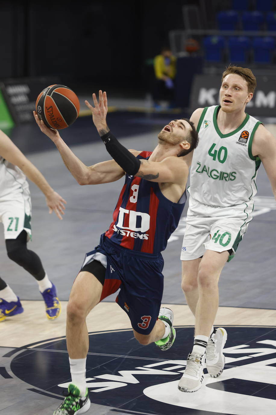 Fotos: Las mejores imágenes del TD Systems Baskonia - Zalgiris