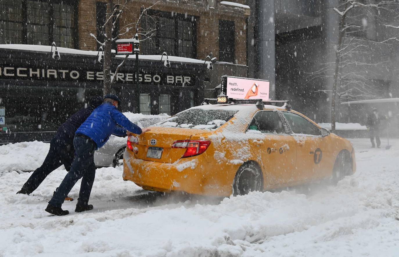 Fotos: La primera gran nevada del año en Nueva York