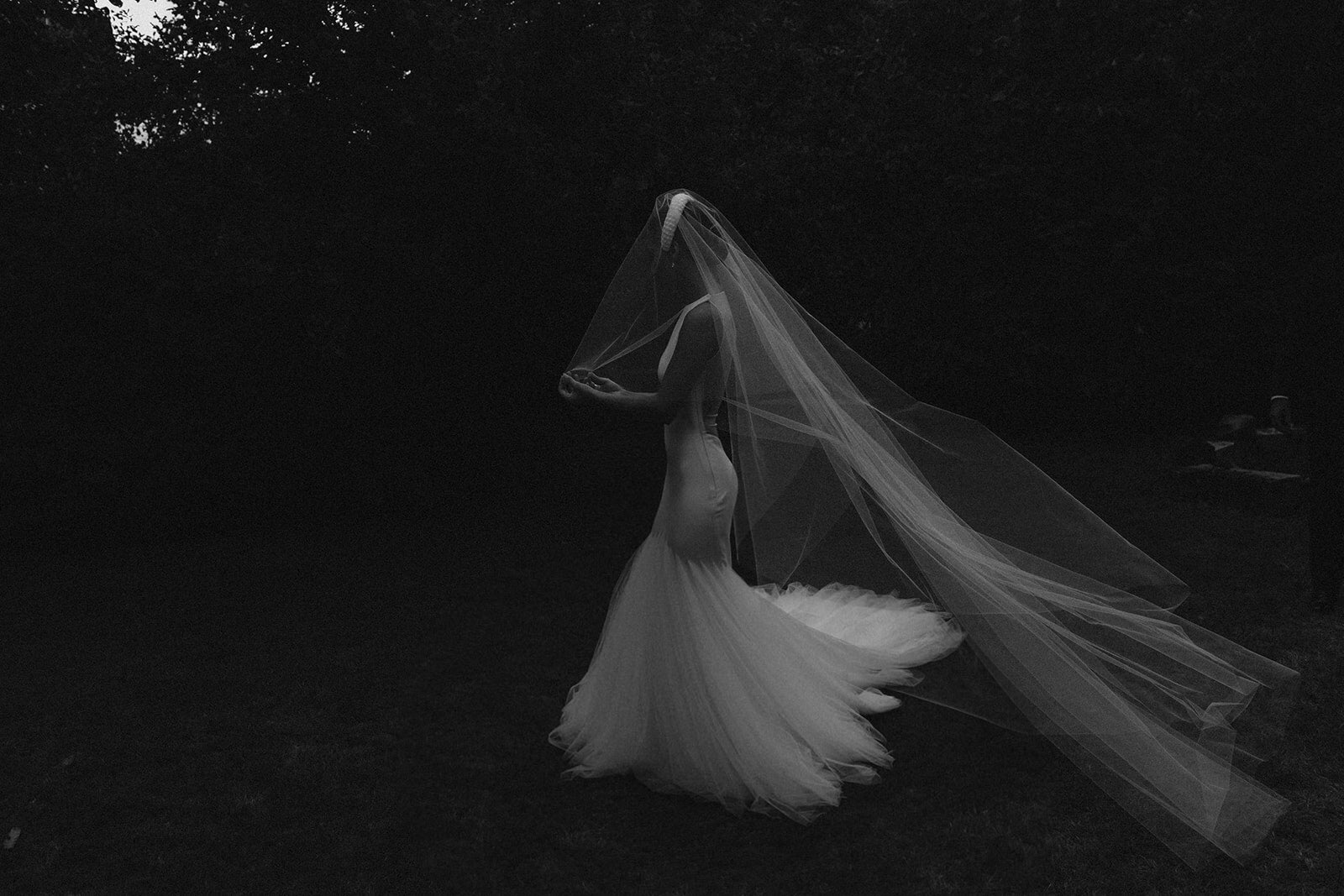 Fotos: La boda de Amaia en el María Cristina, una bailarina que hizo un guiño a Balenciaga