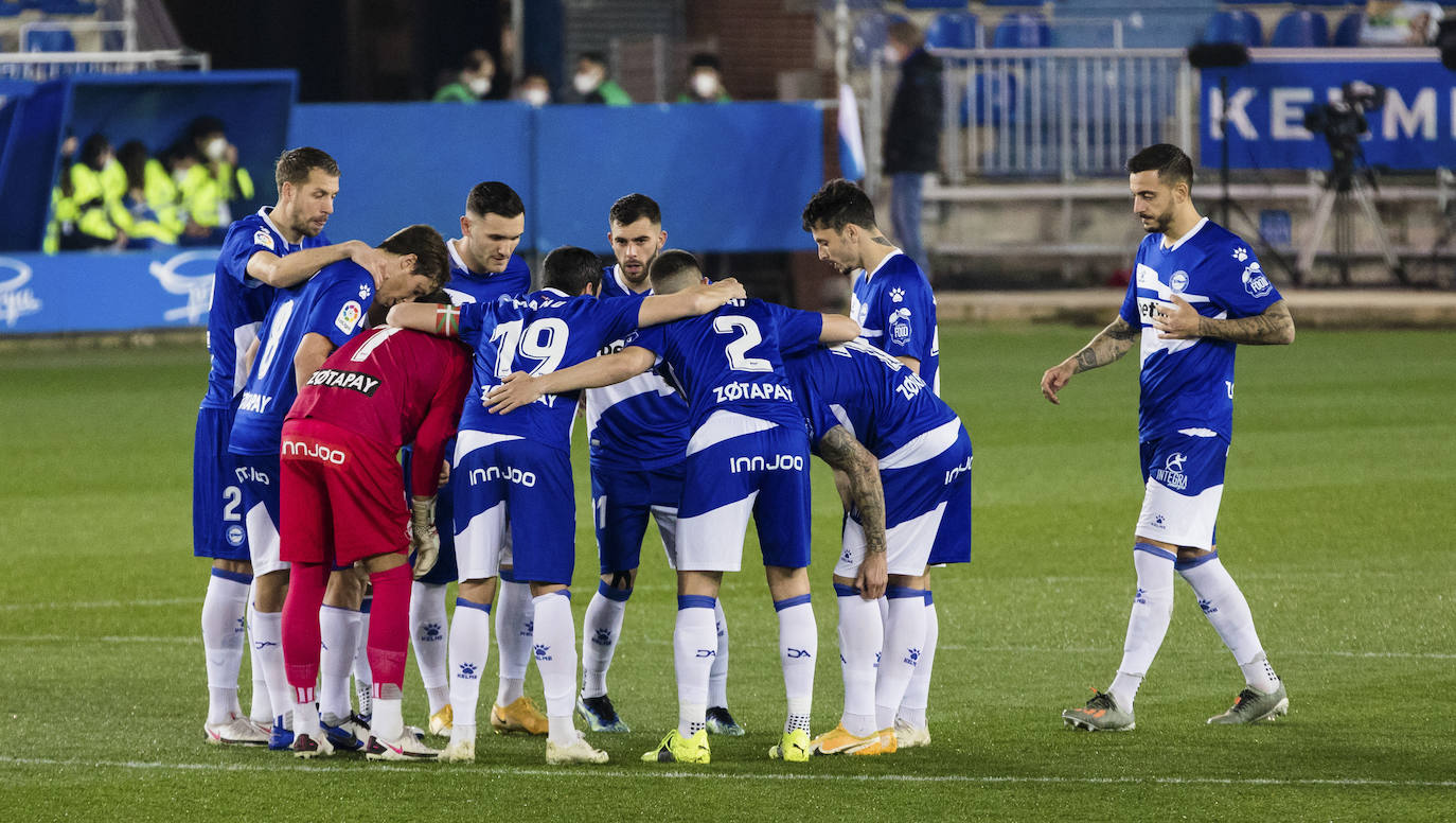 Fotos: Las fotos del Alavés - Valladolid