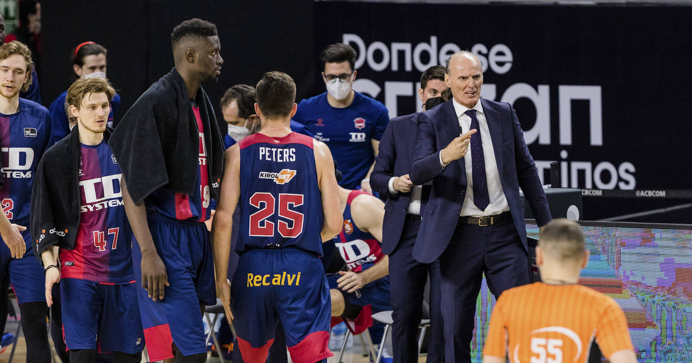 Fotos: Las mejores imágenes del Baskonia-Joventut