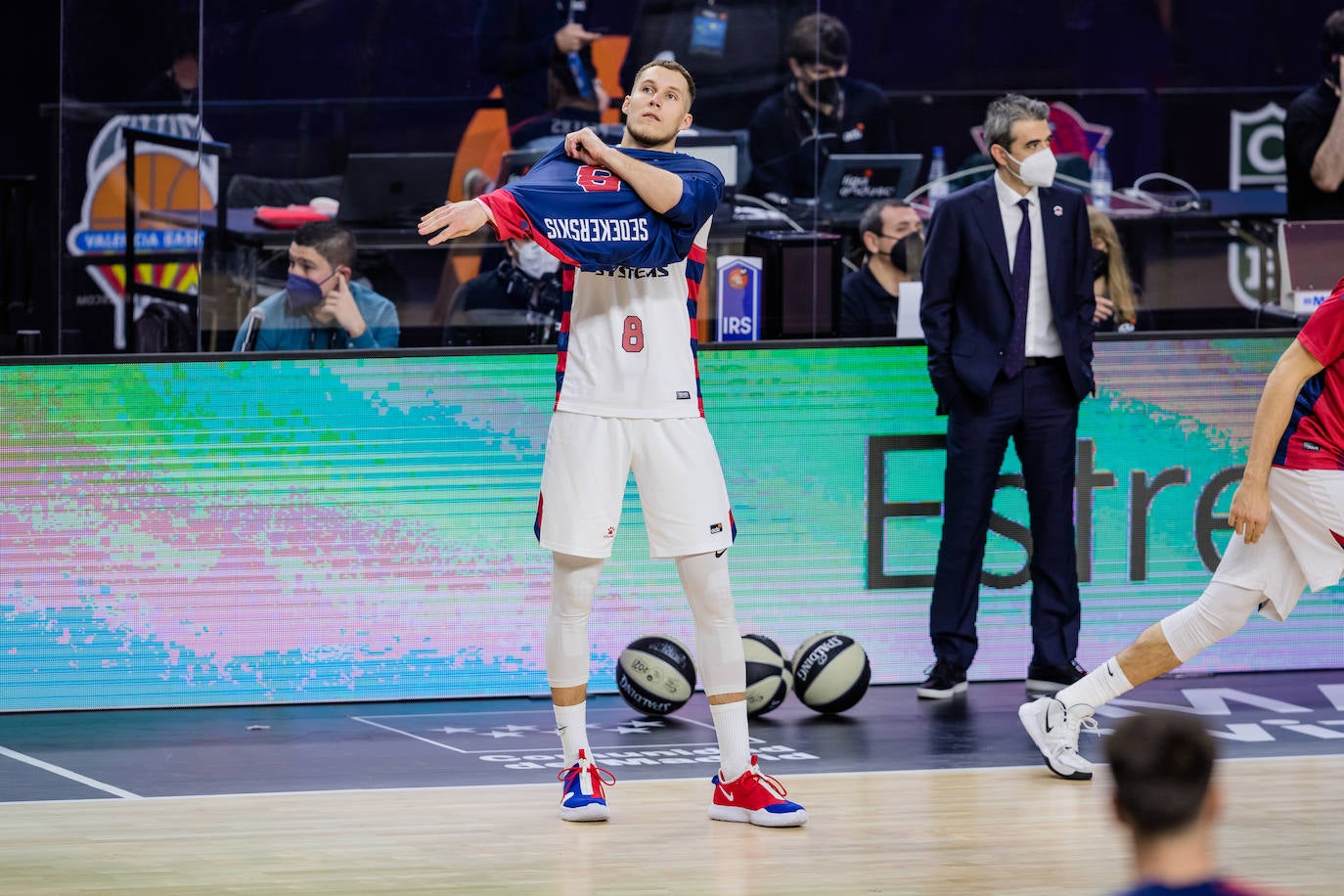 Fotos: Las mejores imágenes del Barcelona - TD Systems Baskonia de la semifinal de la Copa del Rey2021