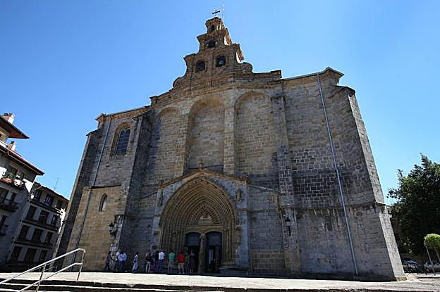 Iglesia de Andra Mari.