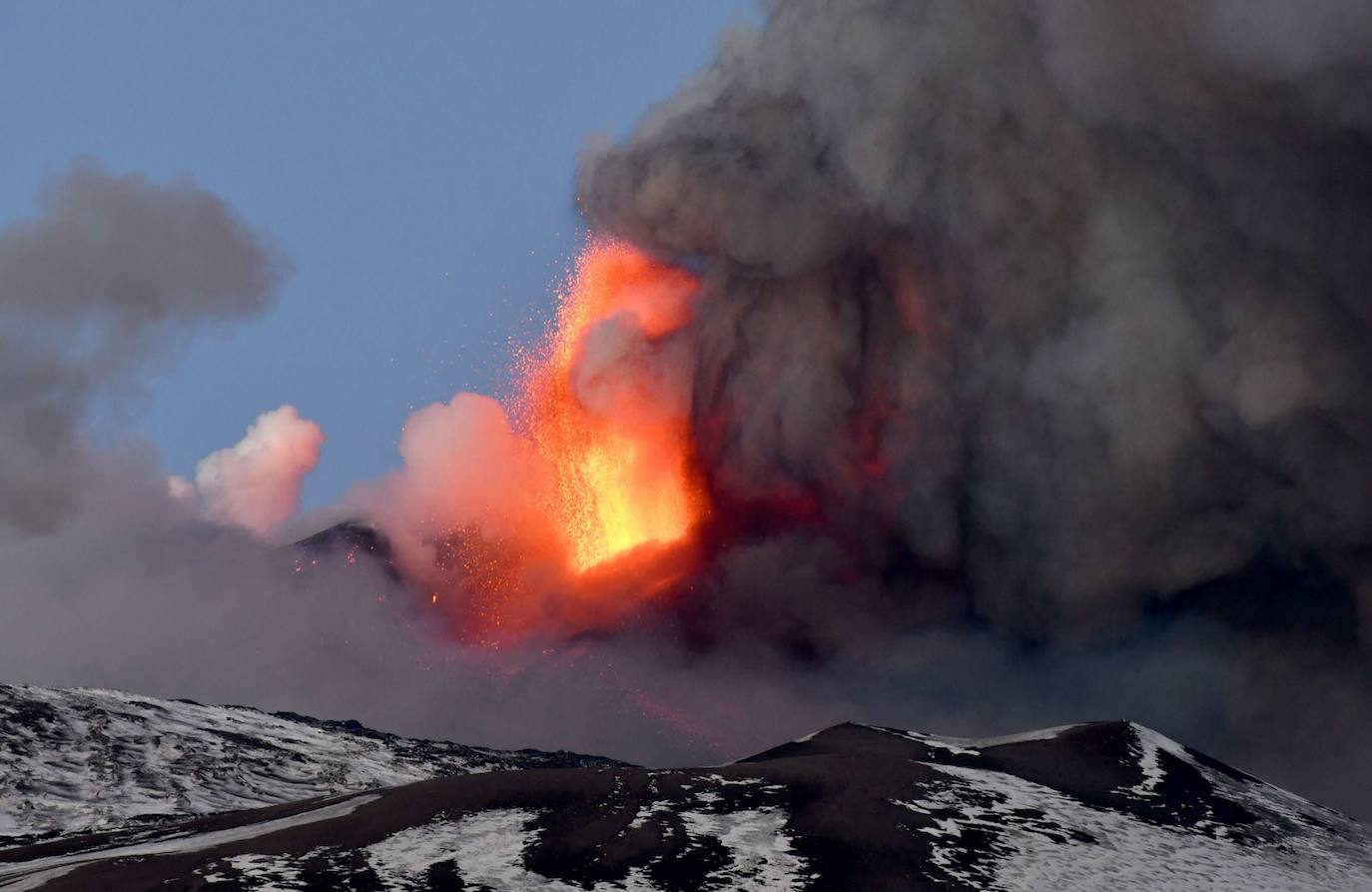 Fotos: El volcán Etna vuelve a rugir