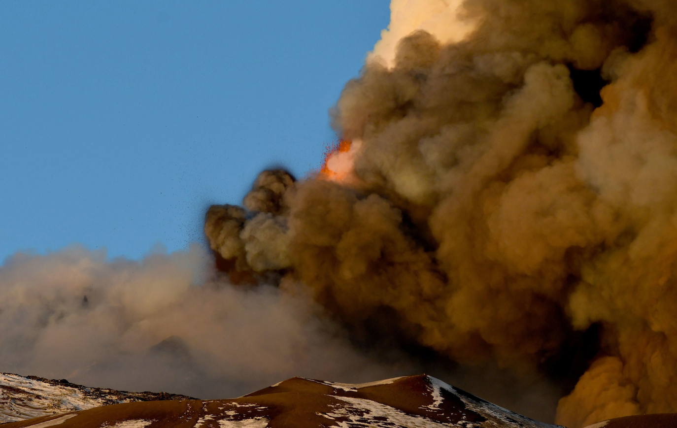 Fotos: El volcán Etna vuelve a rugir