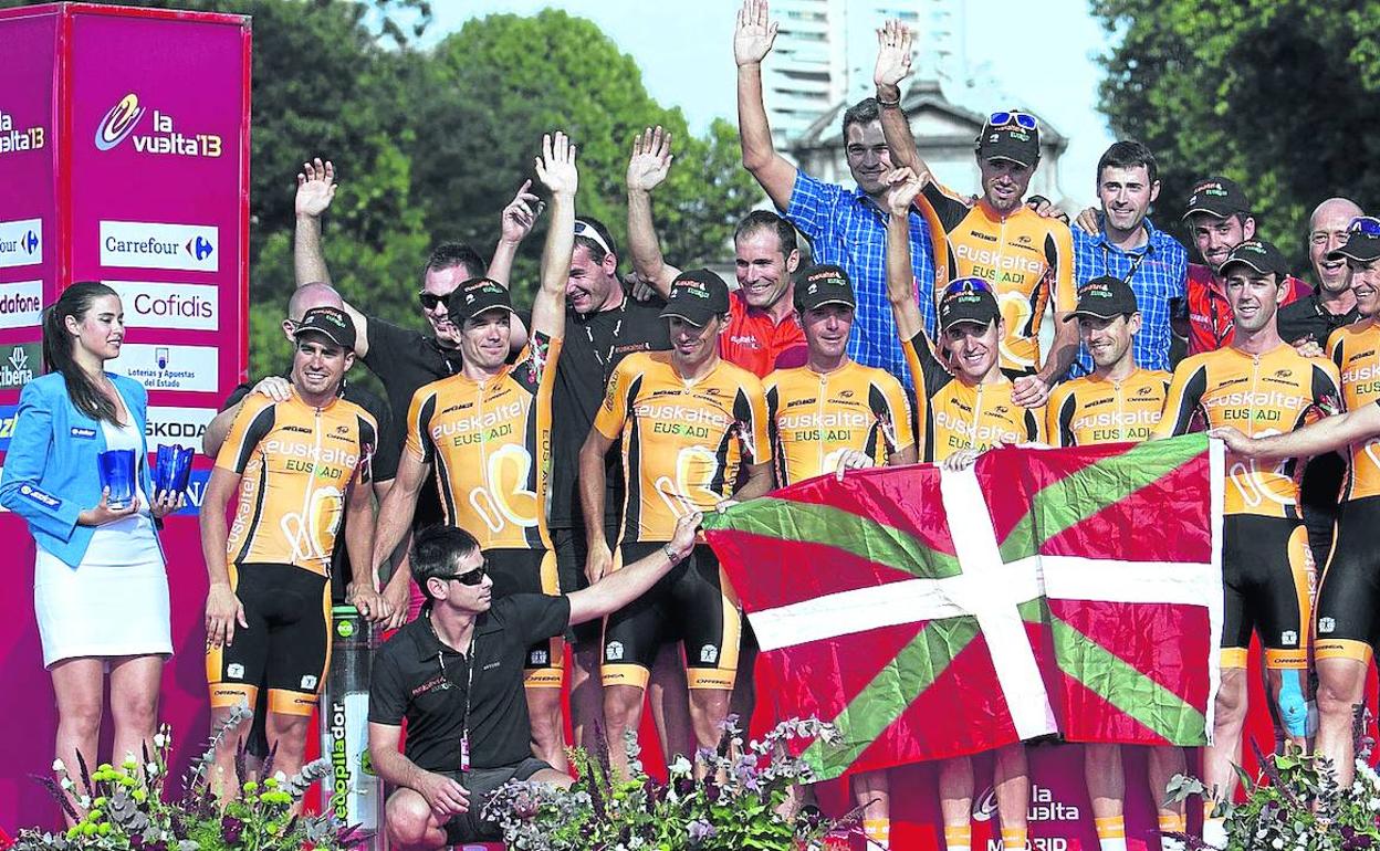 Momentos. El Euskaltel fue el mejor equipo en 2013; la victoria de Laiseka en Cerler, la de Antón en Bilbao, y la de Sánchez, en Eibar. 
